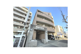 マンションリバーサイドの外観