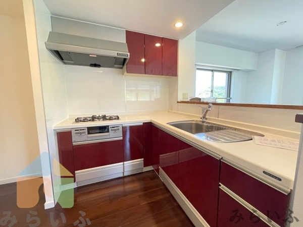 【レザンドール東山元町のキッチン】