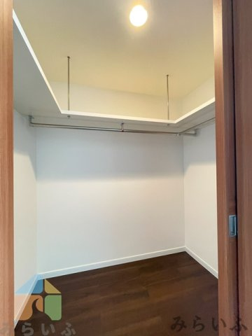 【レザンドール東山元町の収納】