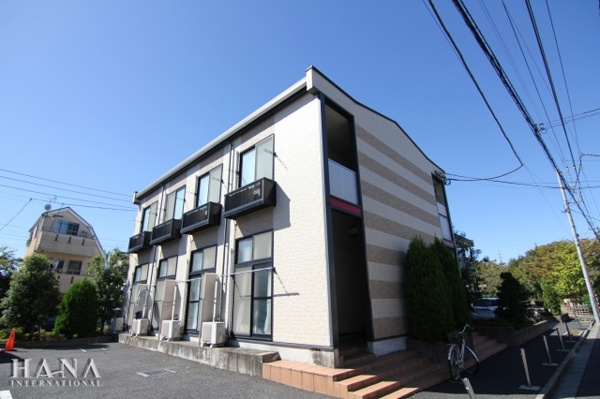 レオパレスゲラルデの外観