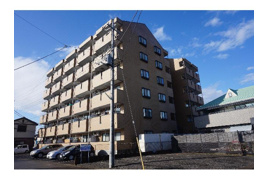 ボヌール鈴木の外観