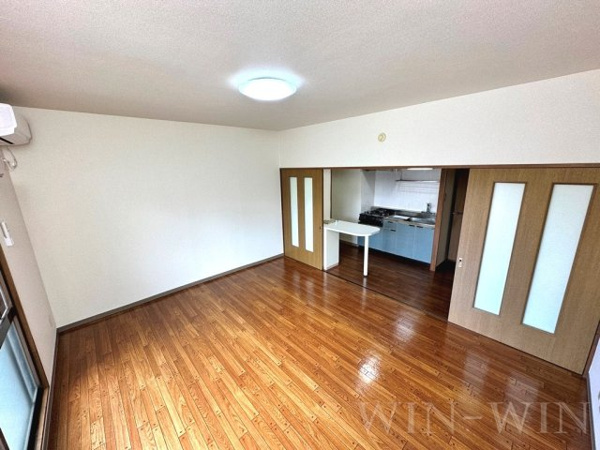 【エクシード松山の寝室】