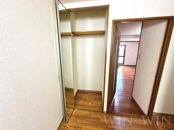 【エクシード松山の収納】