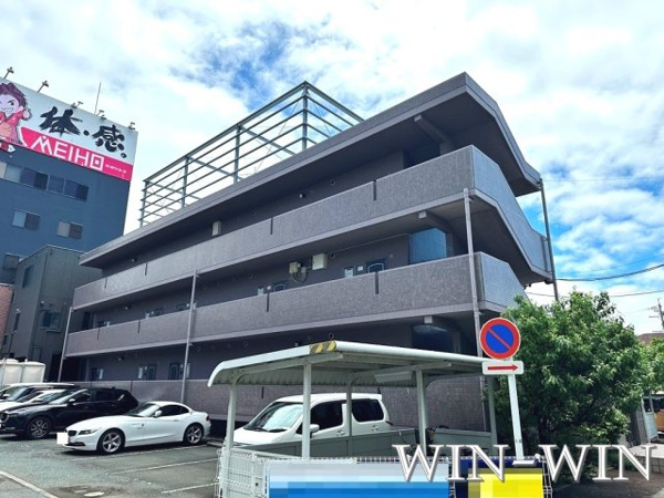 【エクシード松山の外観】