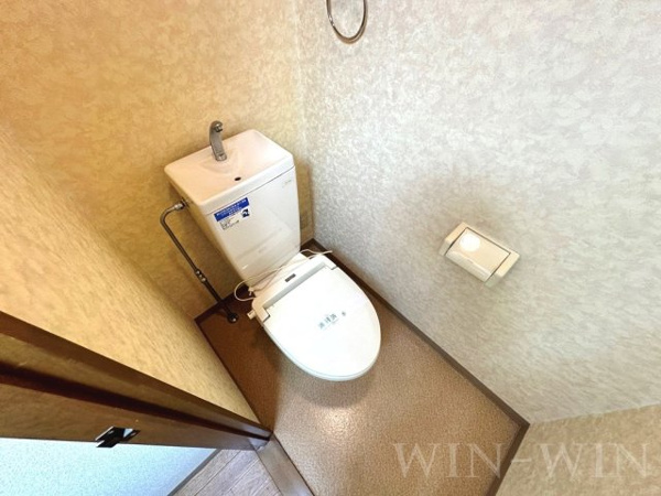 【エクシード松山のトイレ】