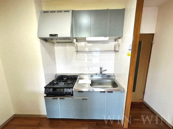 【エクシード松山のキッチン】