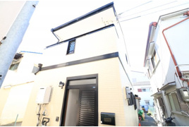 道意町6丁目貸家の外観