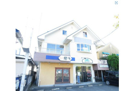 ピアパレスの外観