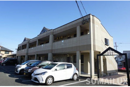 シャルムコートの外観