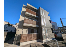 プラティーク安良田の外観