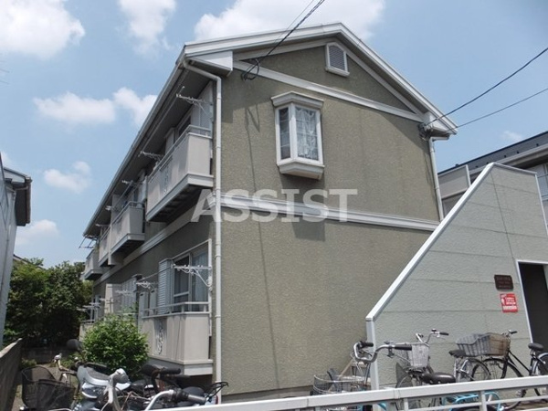 エスター調布Bの外観