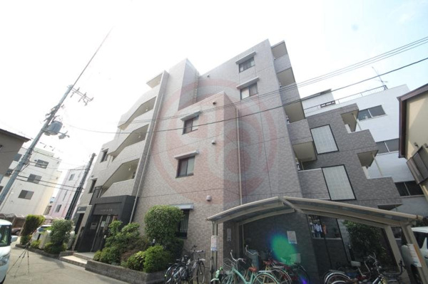 クレセール今里の外観