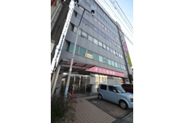 和光楽々園ビルの外観