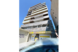 プレミアムコート千里丘の外観