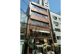 日宝エコービルの外観