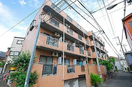 大阪市東淀川区上新庄のマンションの外観