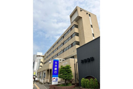 栄町スクエアビルの外観