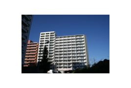 イリオス中島公園の外観