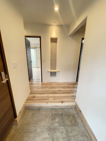 【梶ヶ谷6丁目戸建ての玄関】