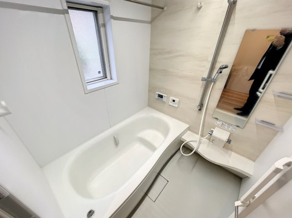 【梶ヶ谷6丁目戸建ての浴室】