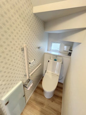 【梶ヶ谷6丁目戸建てのトイレ】