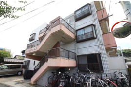 サンシャイン郡元の外観