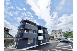 ロイヤルガーデンソラーナの外観