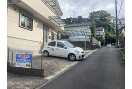 馬堀町2丁目駐車場の駐車場