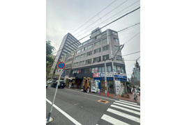 大阪市中央区安土町の事務所の外観