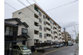 中日ビルの外観