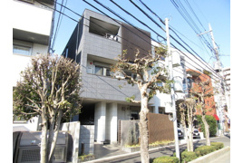 ＳＥＬ　ＢＬＵＥ　ＹＯＮＯの外観