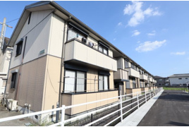 橿原市新口町のハイツの外観