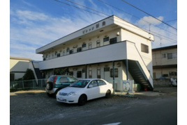 松本市小屋北のアパートの外観