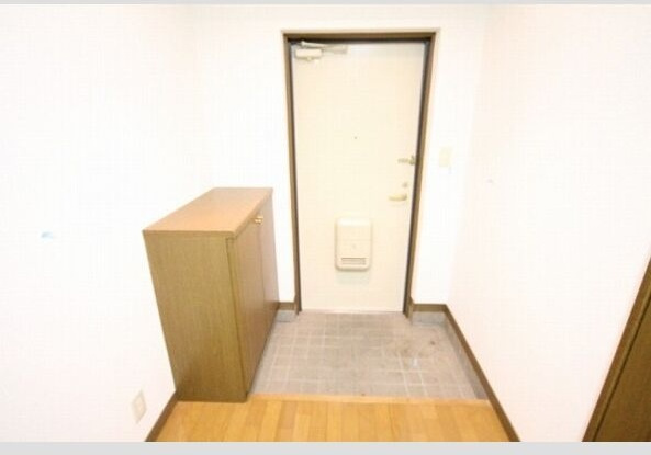 【FJ日進通の玄関】