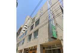 市川ビルの外観