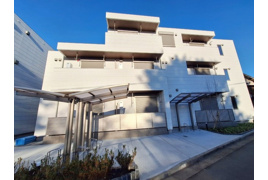 ＦｒｅｕｄｅＯｓｔｅｎの外観