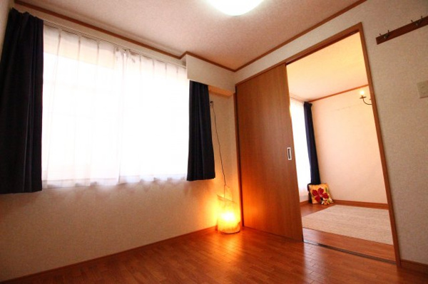 ピレーネ垂水の寝室