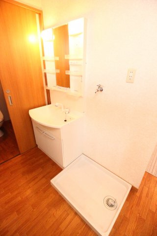 ピレーネ垂水の洗面所