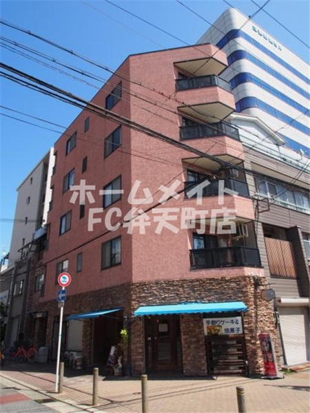 アヴァンス弁天町Ⅱの外観