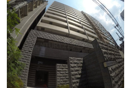 エスレジデンス江坂の外観