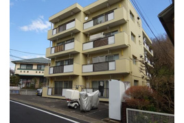 川崎市麻生区多摩美のマンションの外観