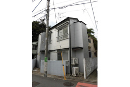 ドミール宮坂の外観