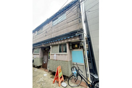 大阪市東淀川区西淡路のテラスの外観