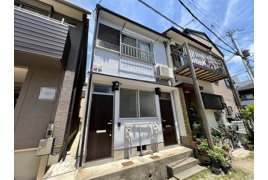 灘北通7丁目アパートの外観