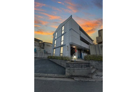 イーデンパークの外観