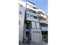 日本プロパティビルの外観