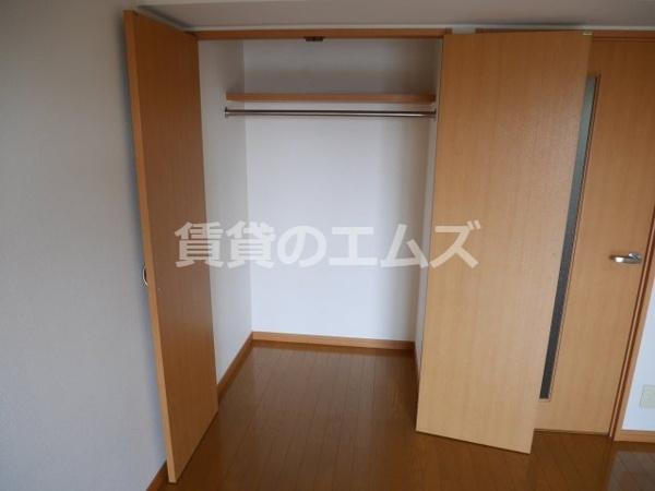 オリンピア竹下の収納