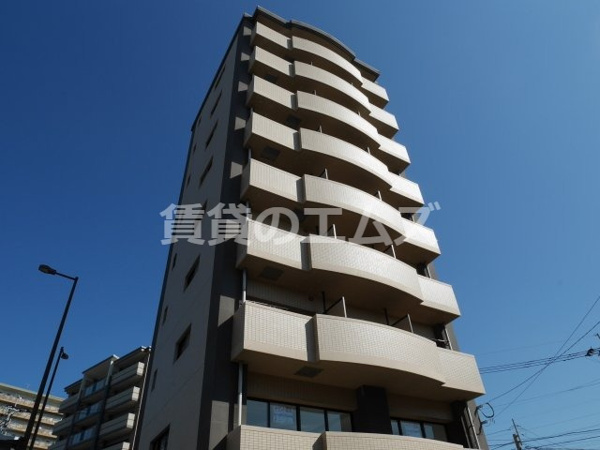 オリンピア竹下の外観