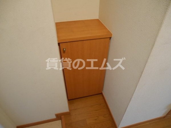 オリンピア竹下の収納