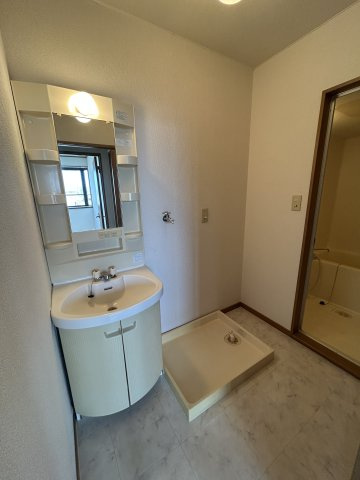 【グランパレの洗面所】